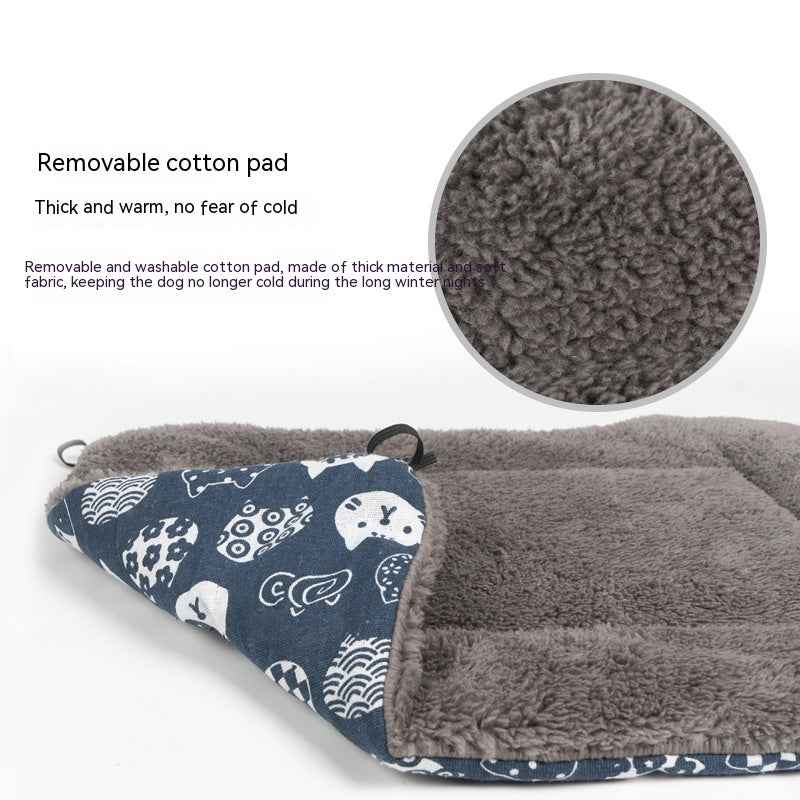 Portable camping dog bed raised resting surface
