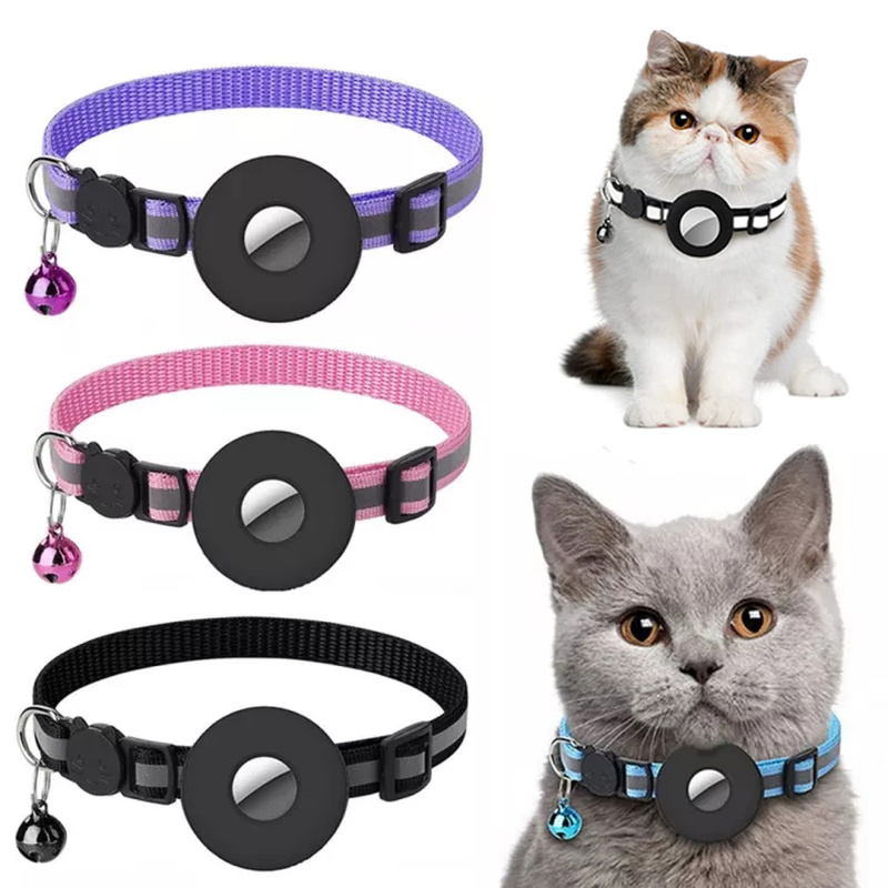 Reflective pet collar with AirTag holder